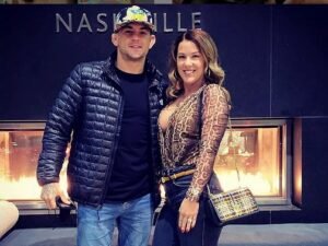 Dustin Poirier Wife