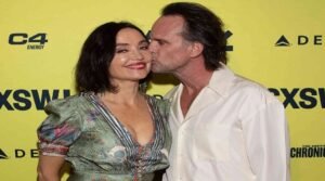 Walton Goggins Wife